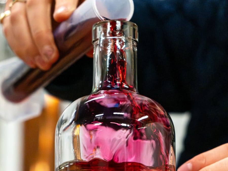 Taller de mezcla de ginebra en el distrito 2 de Lyon