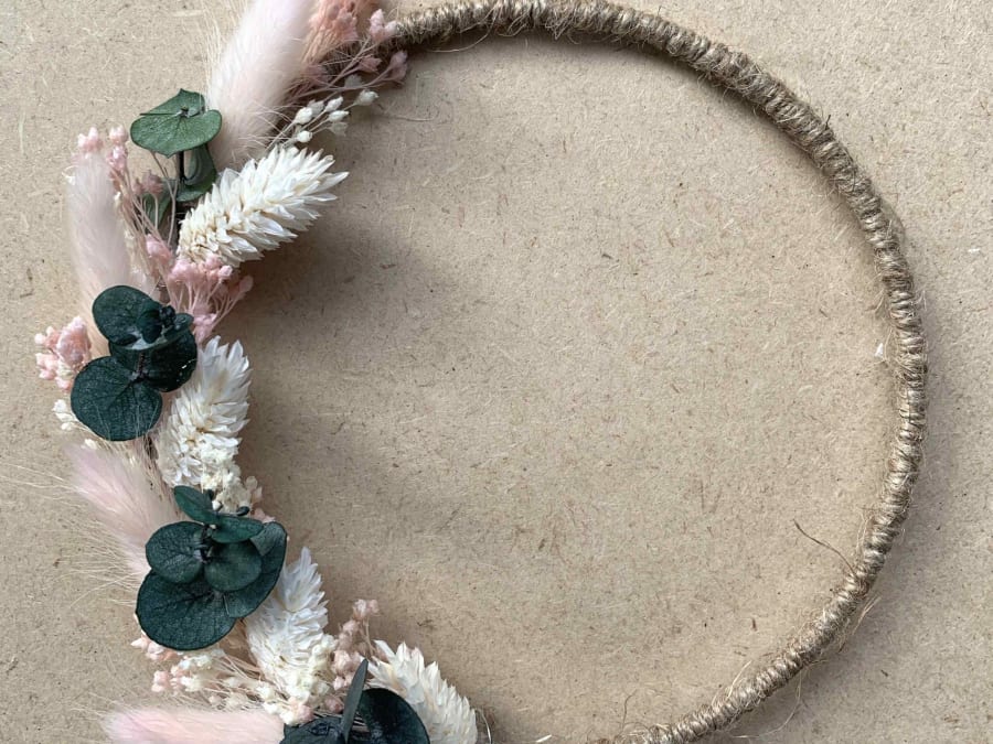 Taller de creación de un accesorio de flores secas en Lille (59)