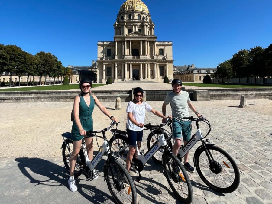 Paseo guiado en bicicleta eléctrica por París (75)