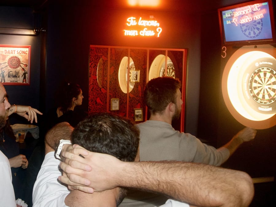 Team Building tournoi de fléchettes à Paris 9ème