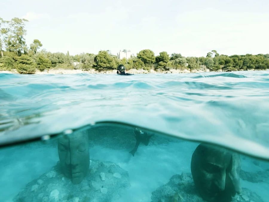 Aventura" en velero por Antibes (06)