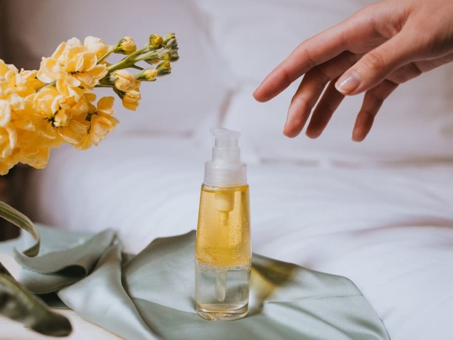 Atelier création d'une brume, huile ou crème mains à Paris 20ème