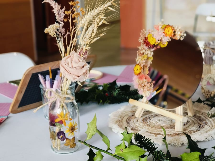 Atelier Miroir fleuri in Luchapt (86)