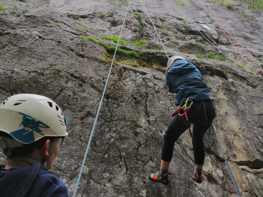 Introduction to climbing at Lac d'Anthon in Mieussy (74)