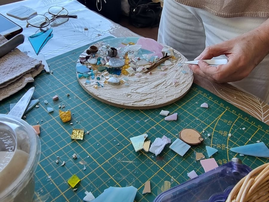 Mosaic workshop in Loubieng (64)