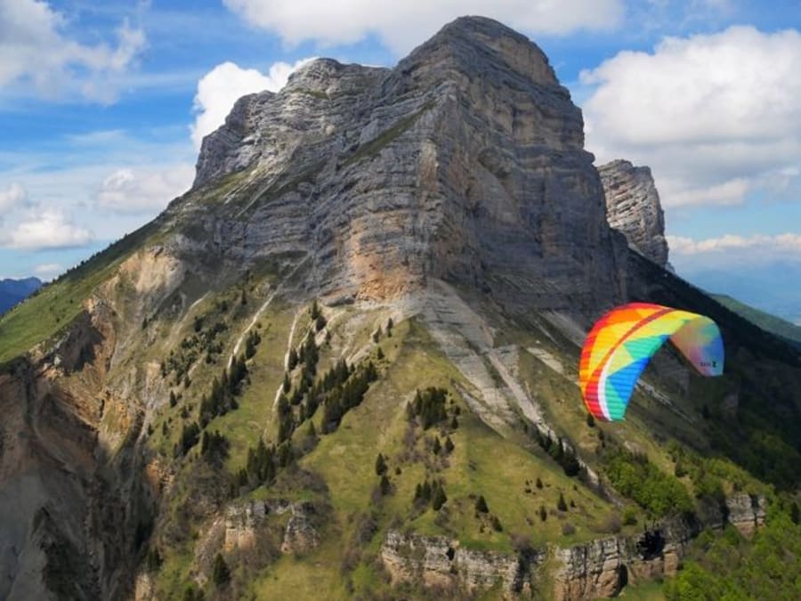 Paragliding flight between Grenoble and Chambéry (38)