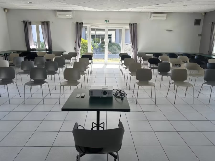 Hôtel Ibis  à Cahors (46)