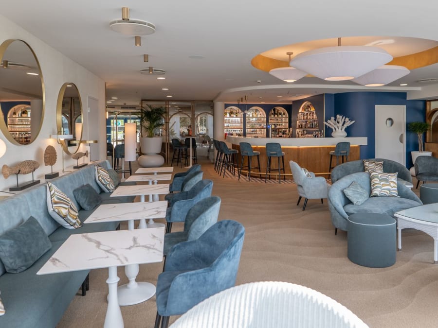 Best Western Plus, Le Roof (56)