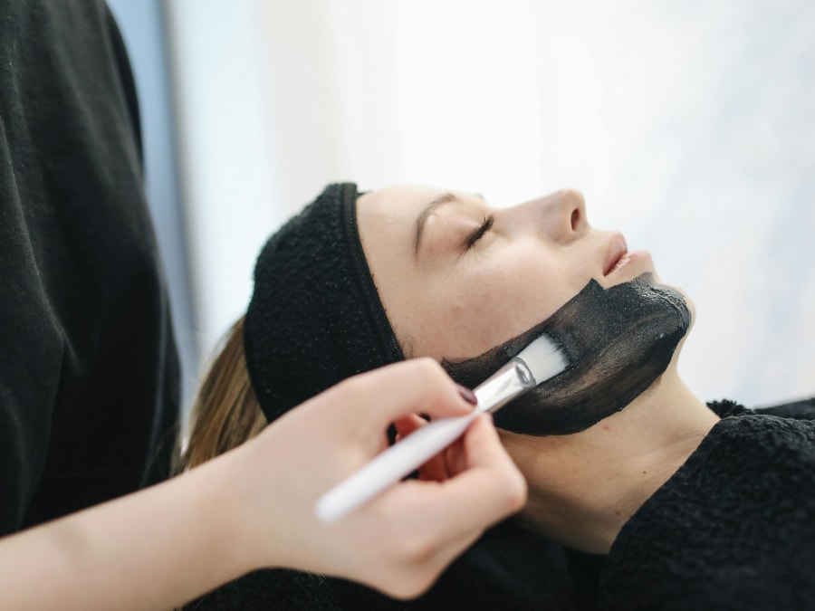 Customized facial care in Saint-Herblain (44)