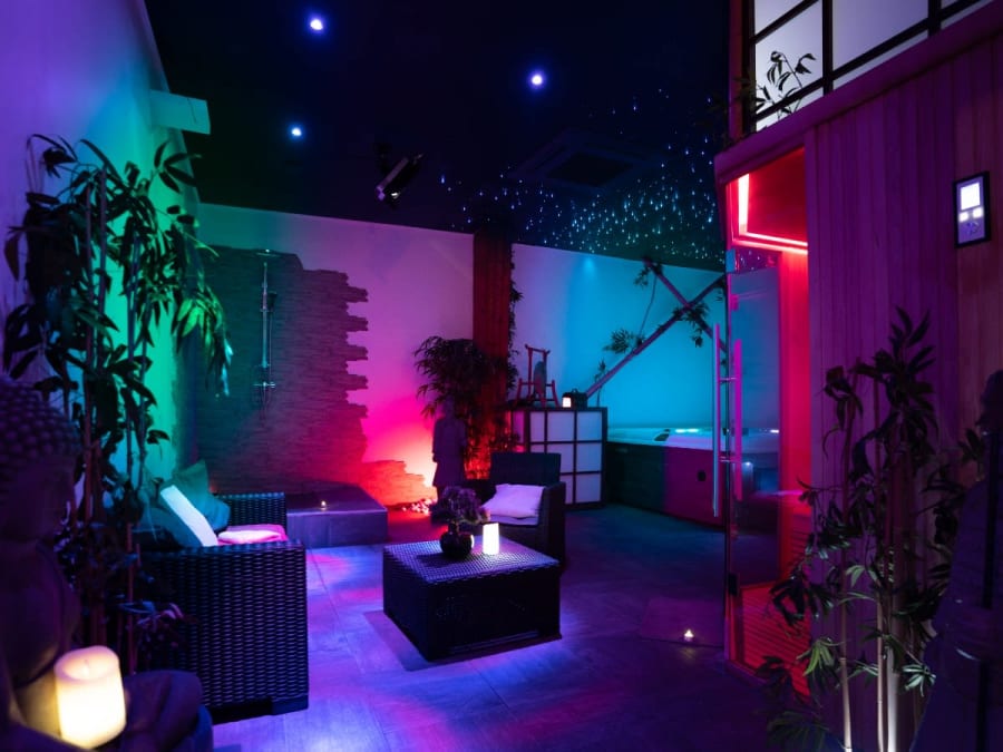 Spa, jacuzzi et sauna privatif à Saint-Thibault-des-Vignes (77)