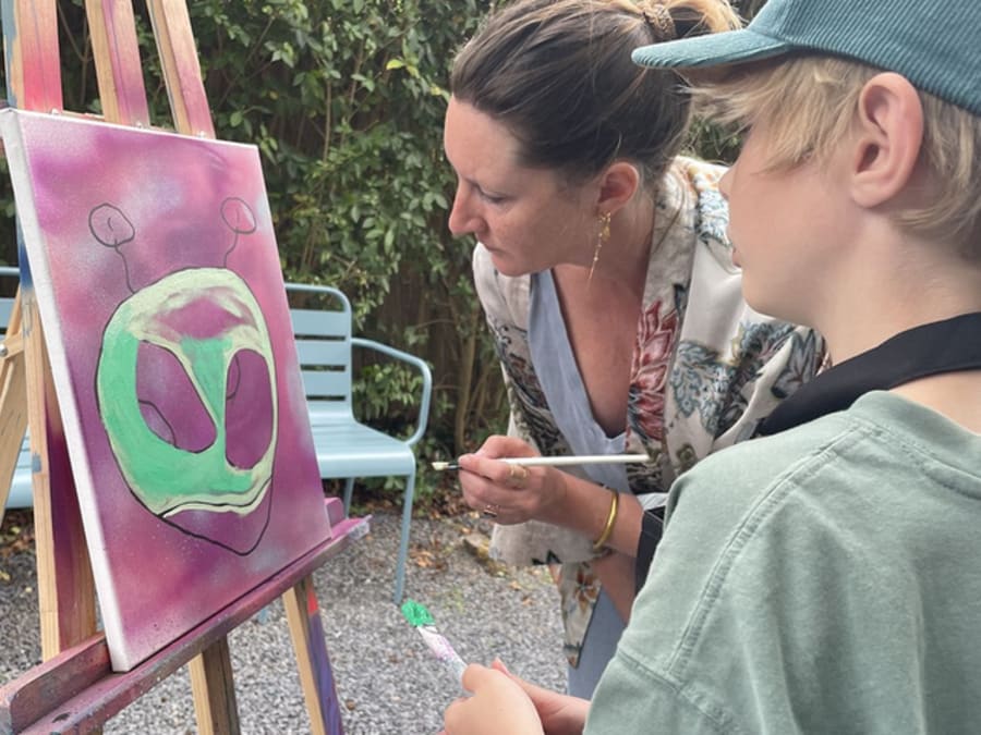 Parent-child painting workshop in Tressin (59)