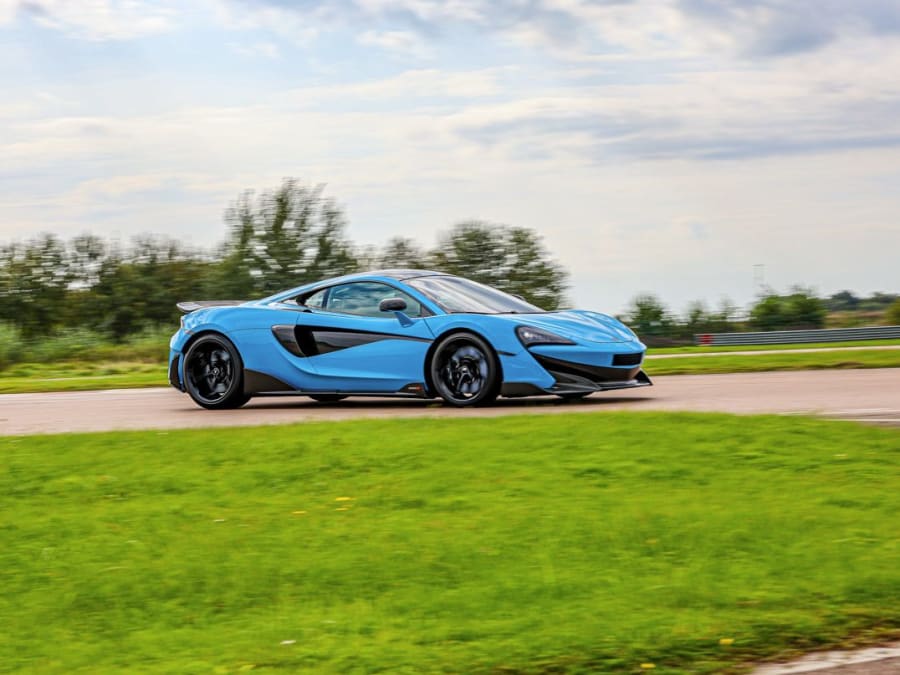 McLaren 600LT driving experience, Circuit de Bresse (71)
