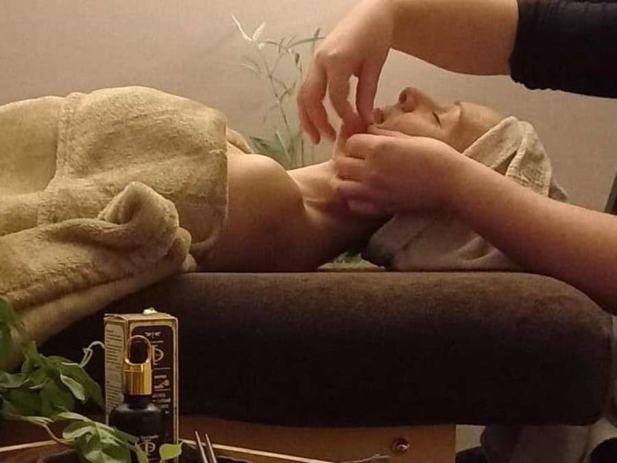 Massage corps ou visage personnalisé à Noyal-sur-Vilaine (35)