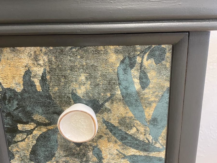 Furniture makeover workshop in Castelginest (31)