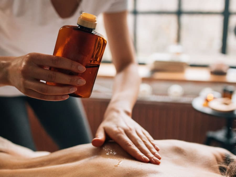 Massages toniques et profonds à Paris 2ème