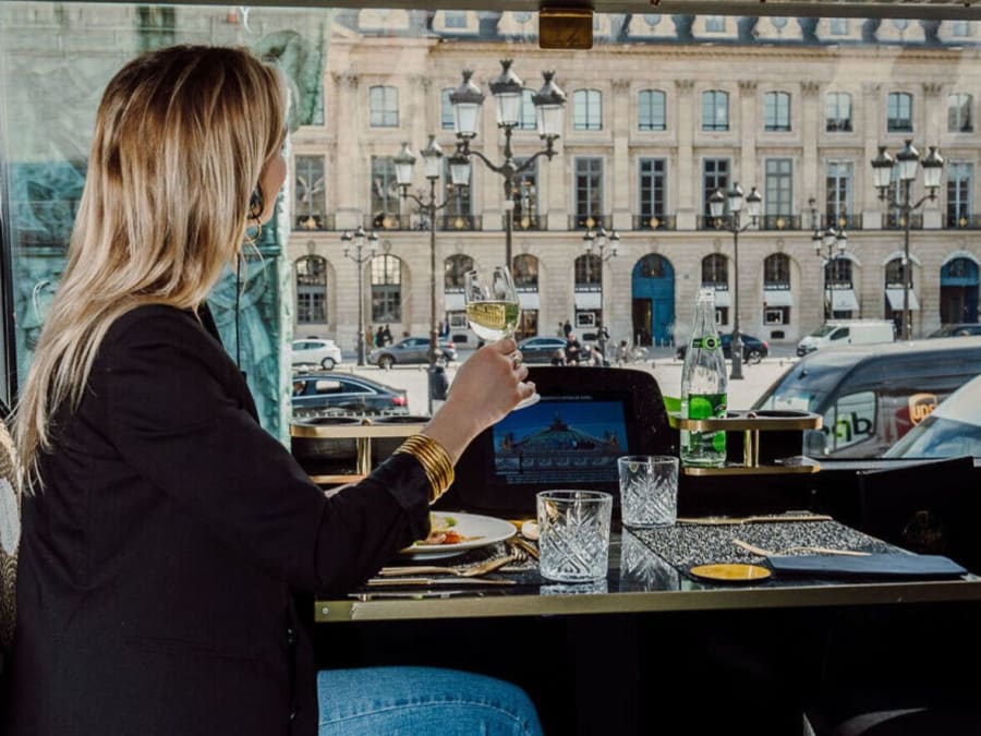 Dîner Parisien à bord du Bus Toqué à Paris