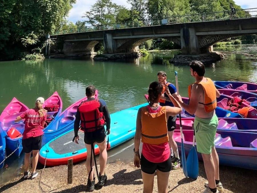 Team Building Stand-up paddle à Poitiers (86)