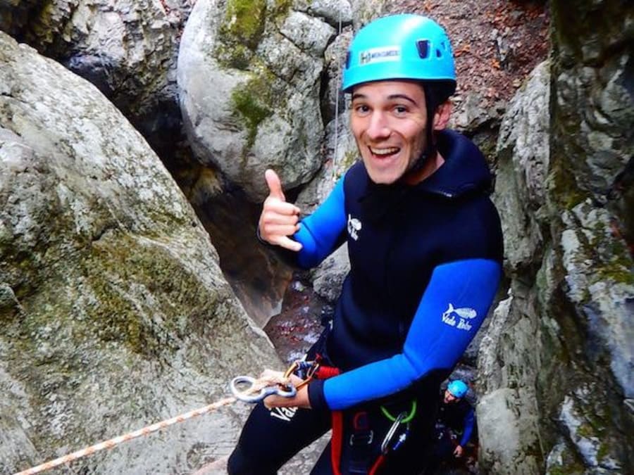 Canyoning sportif au Canyon de Montmin près d'Annecy (74)