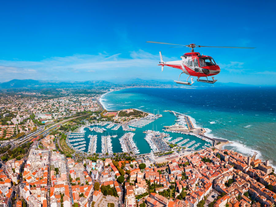 Circuit panoramique en hélicoptère au départ de Nice