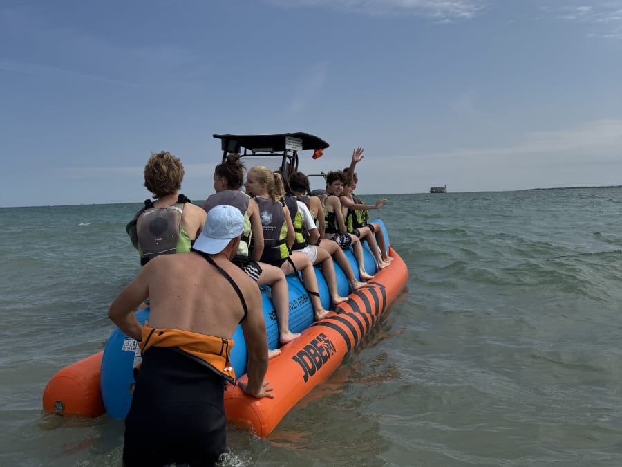 Bouée tractée à La Rochelle (17)