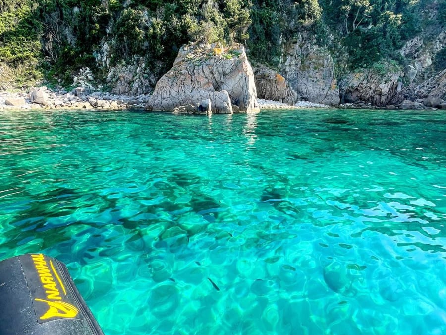 Cala di Cupabia stopover by boat from Ajaccio