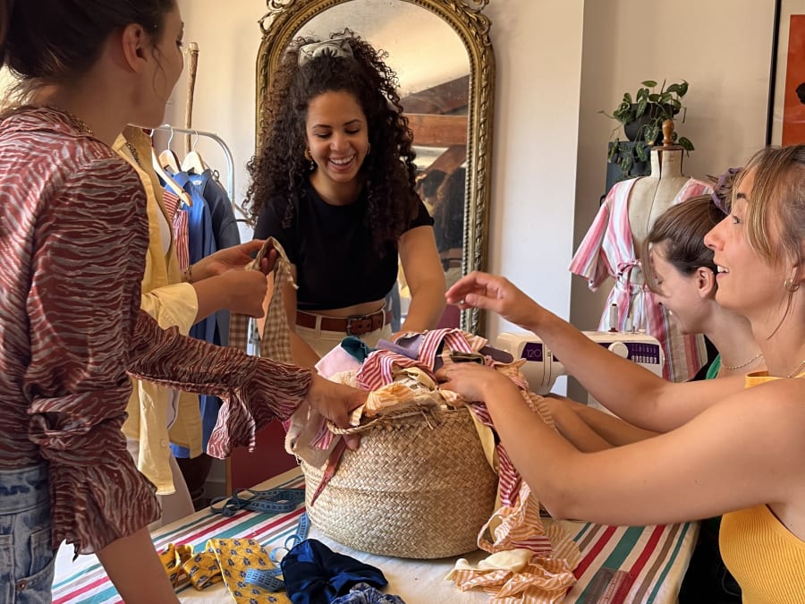 EVJF Upcycling vêtement à domicile à Marseille (13)