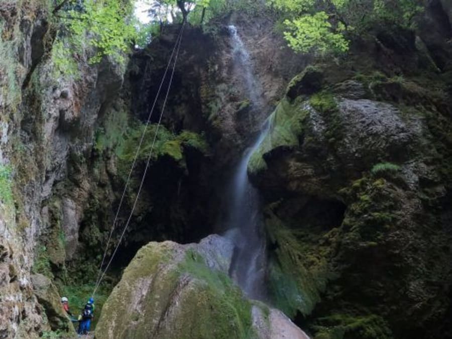 Canyoning au Canyon de La Fouge à Cerdon (01)