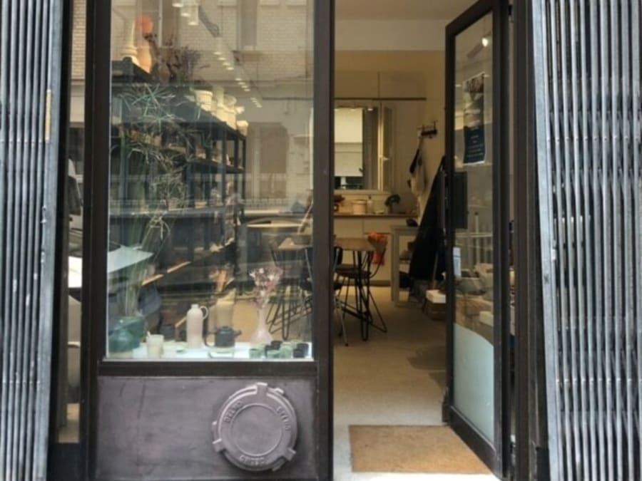 Atelier décoration sur céramique à Paris 20ème