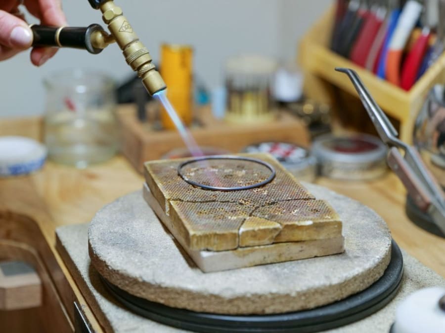 Taller de diseño de pulseras de plata en Estrasburgo (67)