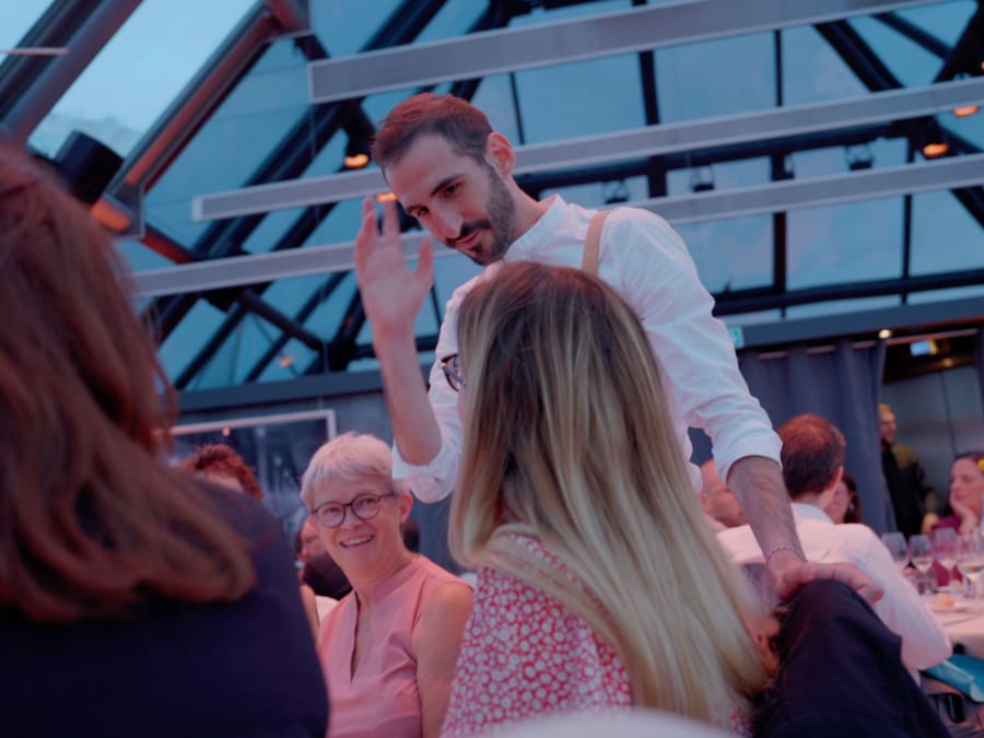 Animation Magie Close Up, Mentalisme Pays de la Loire & Bretagne