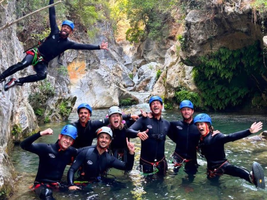 Canyoning no Barranco de Zarzalones, com partida de Marbella