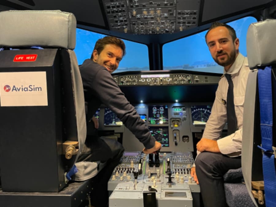 Flight in Paris - Simulateur de vol Paris ouvert au grand public.