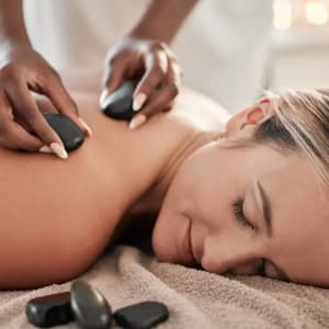massage aux pierres chaudes
