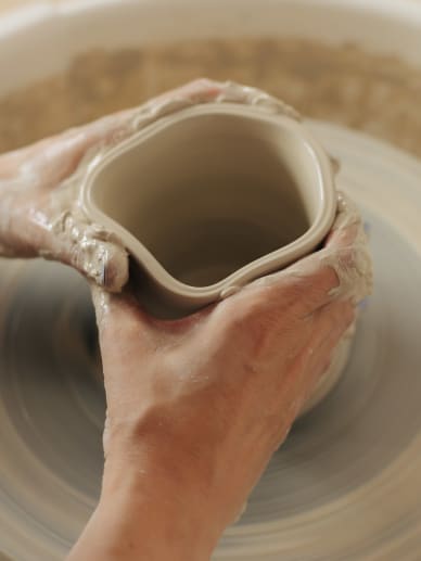 cours de poterie enfant