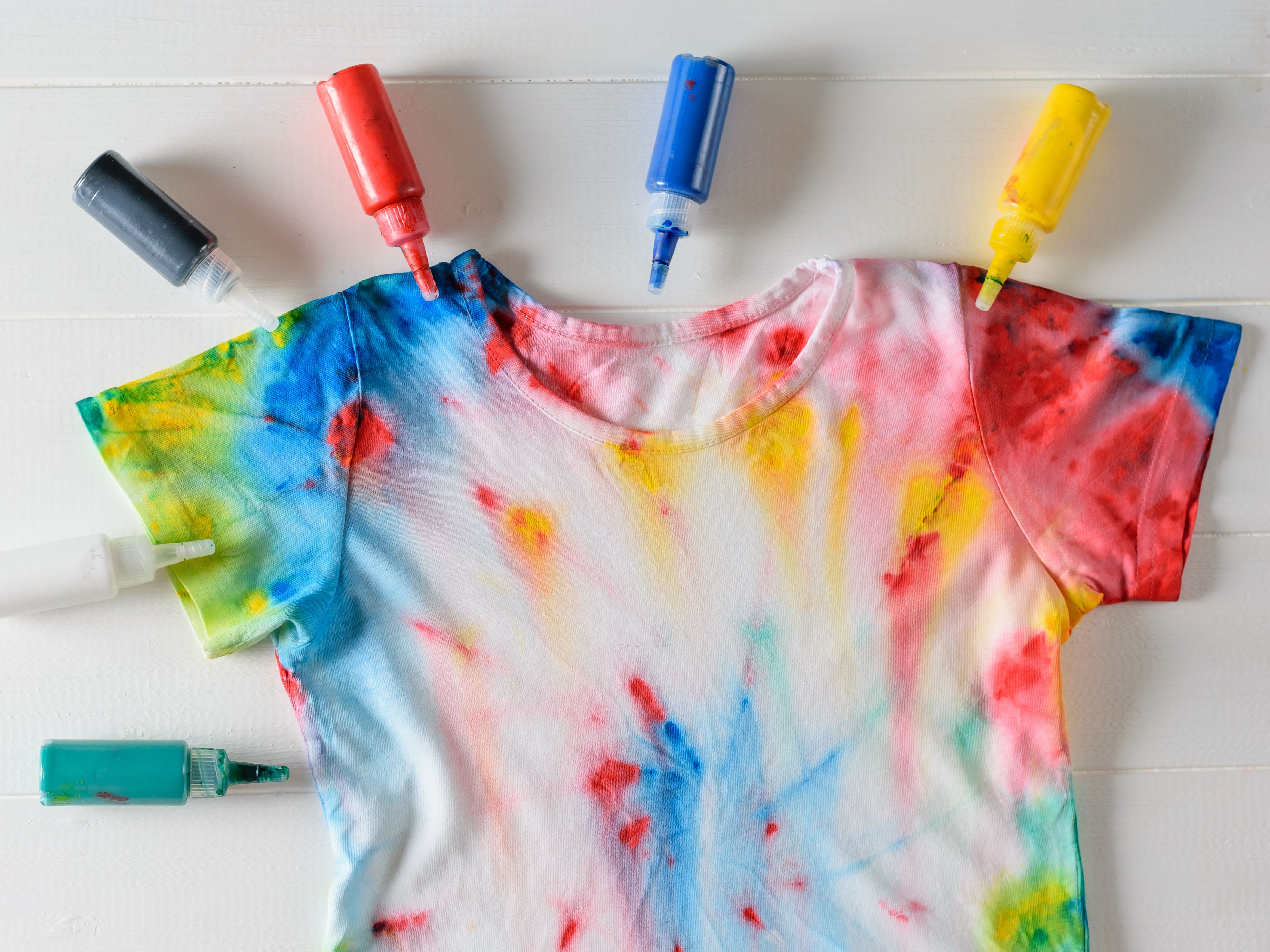 Tee shirt customiser top