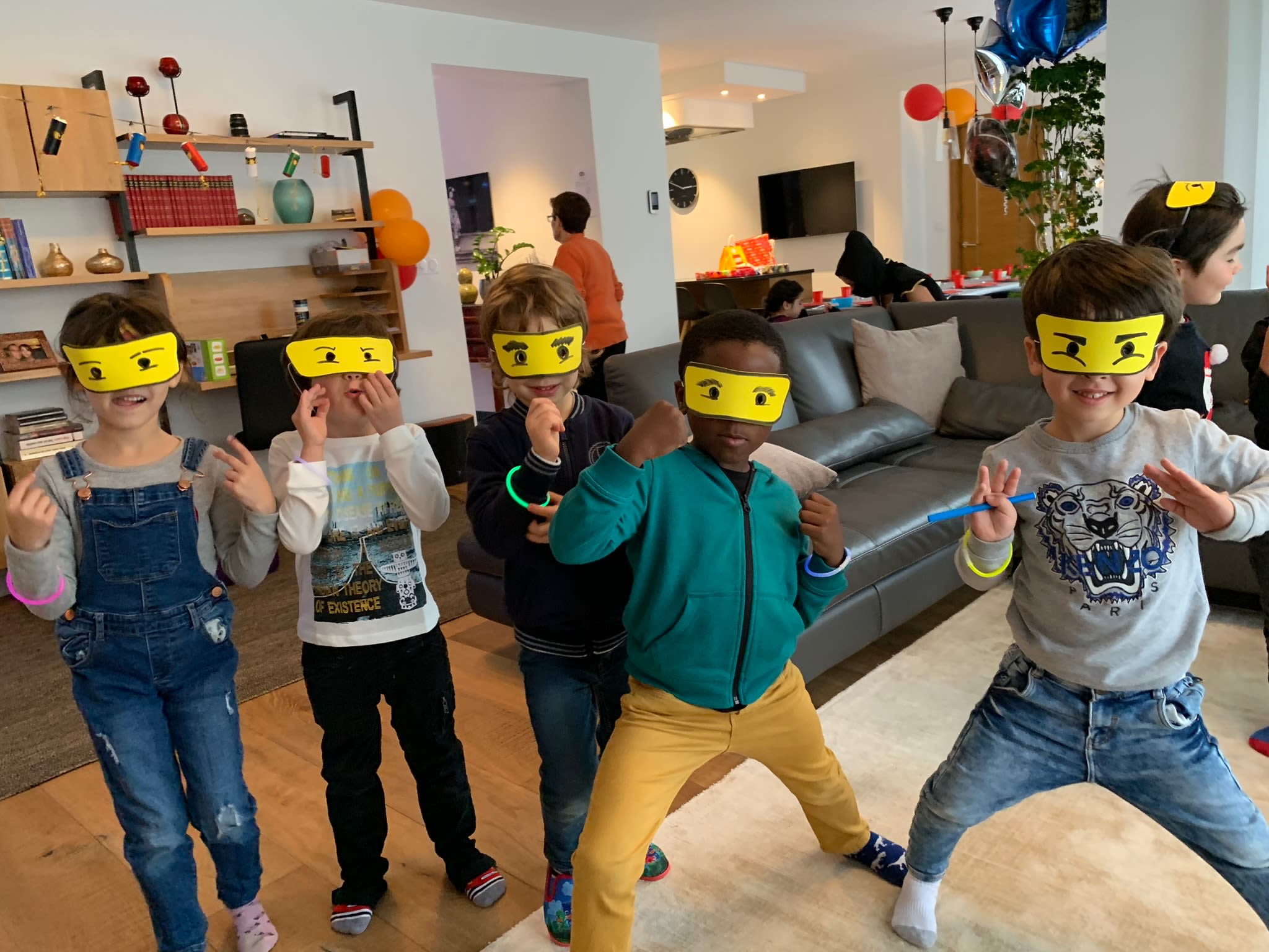 Anniversaire Ninjago 3 12 Ans A Domicile 28 Funbooker