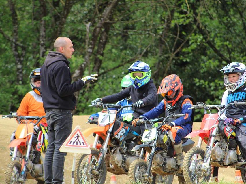 Stage Vacances Moto Cross Quad 6 16 Ans A Dole 39 Funbooker