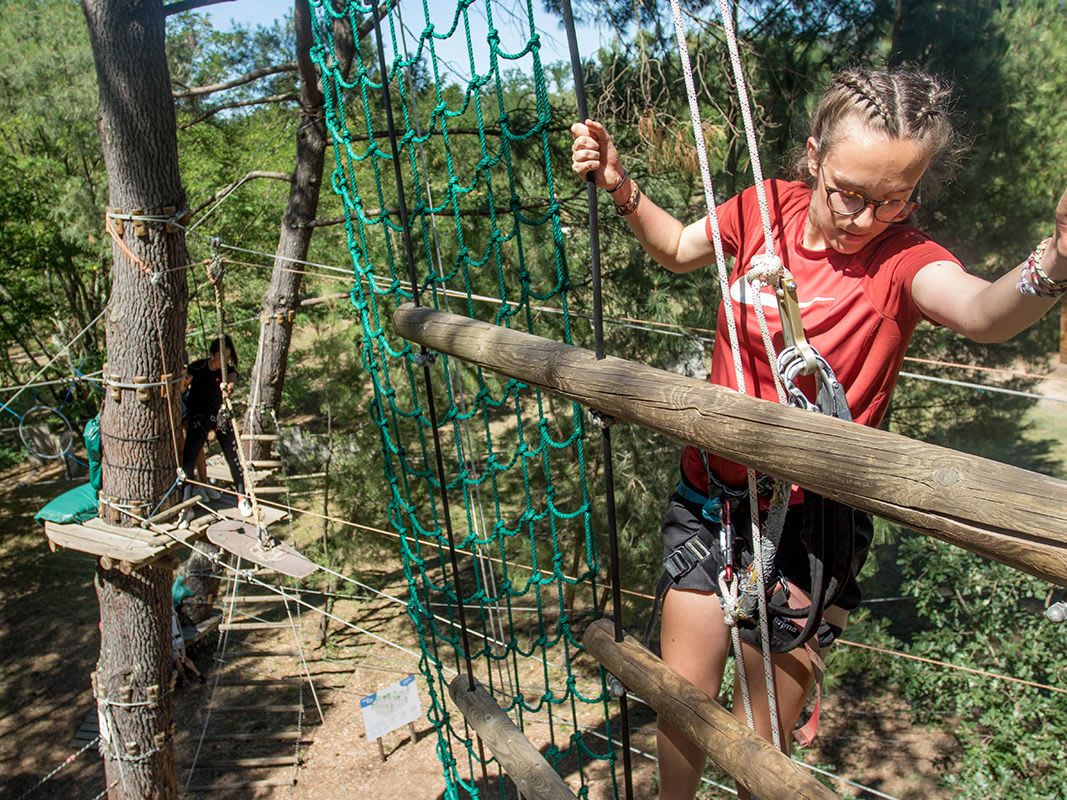 Arch'Aventure - Parcours en filet suspendu dans les arbres