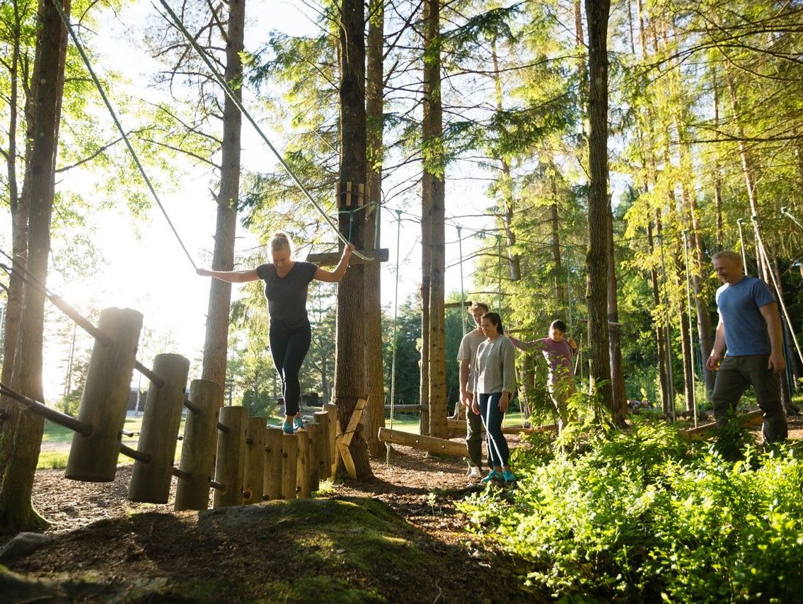 Parc Accrobranche Proche Fontainebleau A Milly La Foret 91 Funbooker