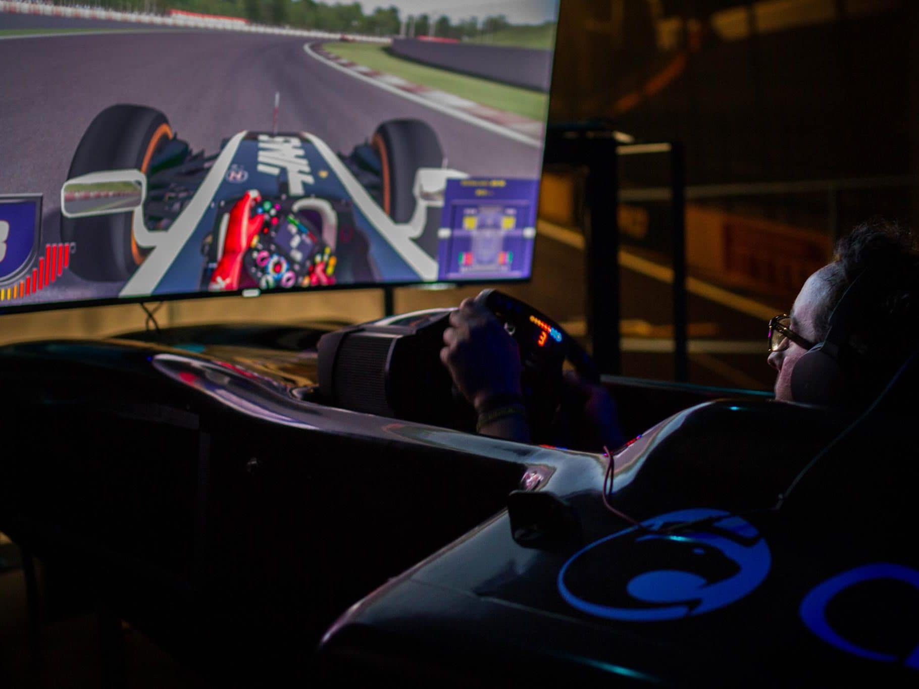 Simulateur de Formule 1 en réalité virtuelle