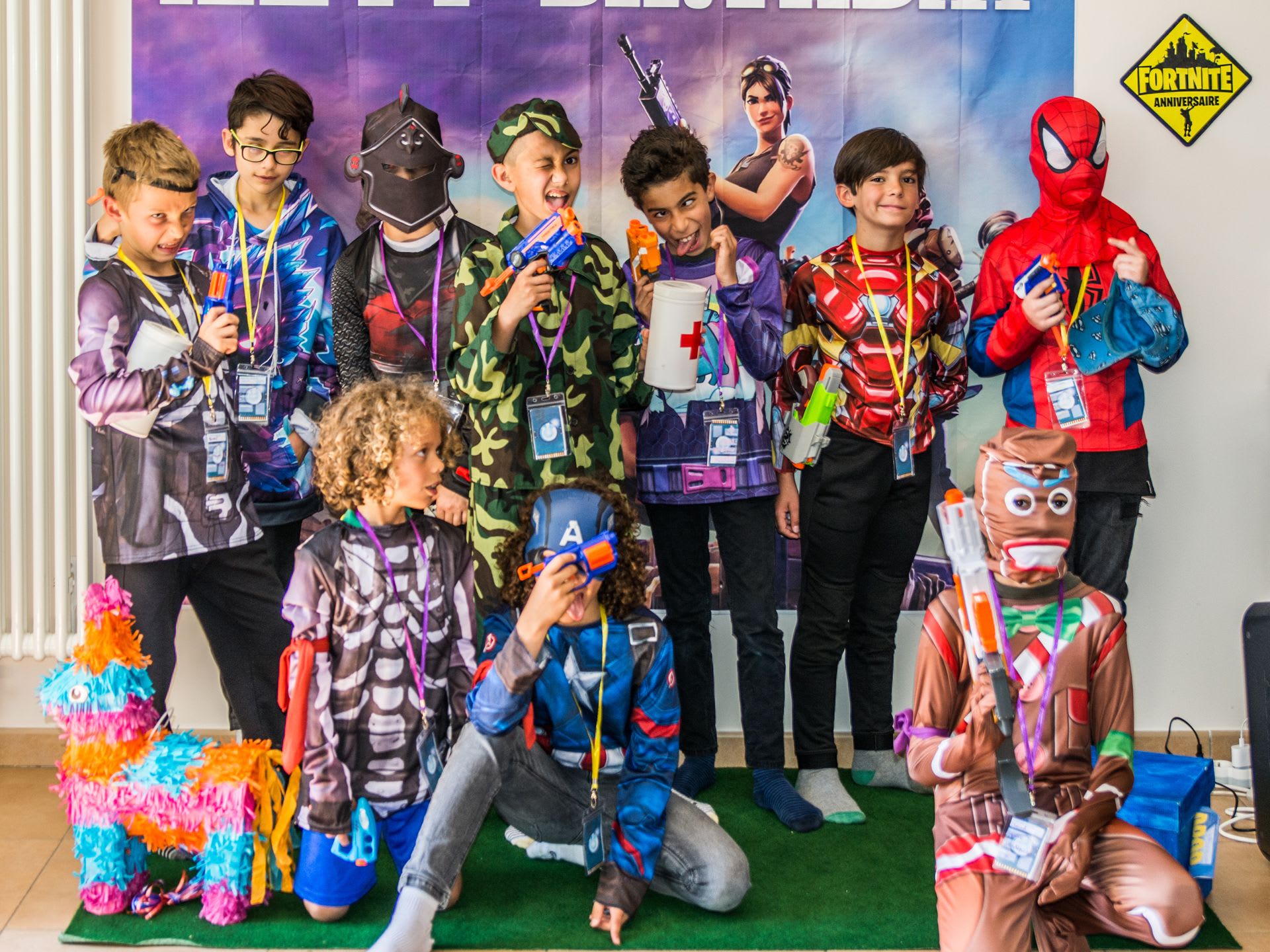 Anniversaire Costume Fortnite 7 15 Ans A Domicile En Idf Funbooker