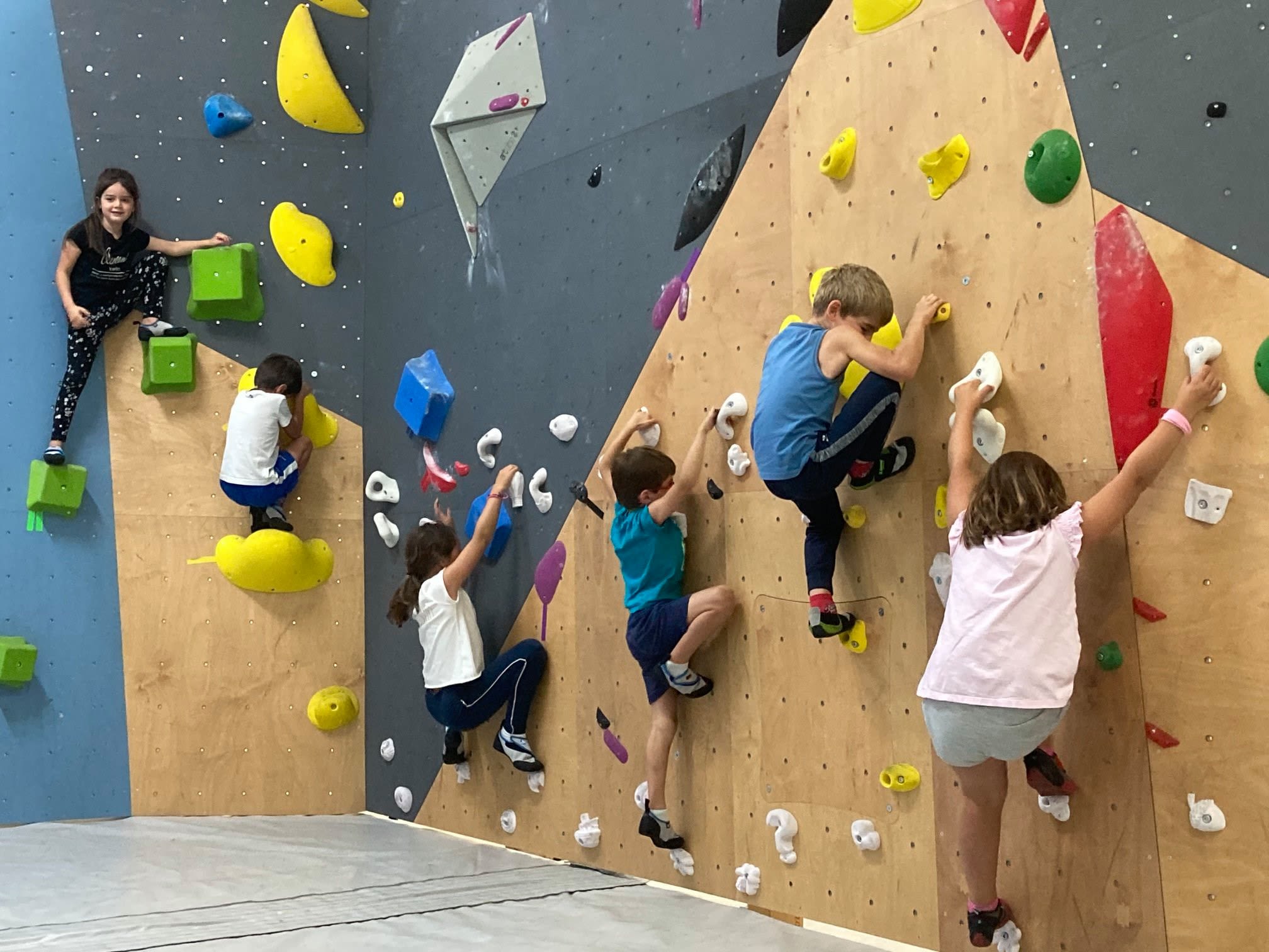 Anniversaire Escalade 6-15 ans à Courbevoie (92)