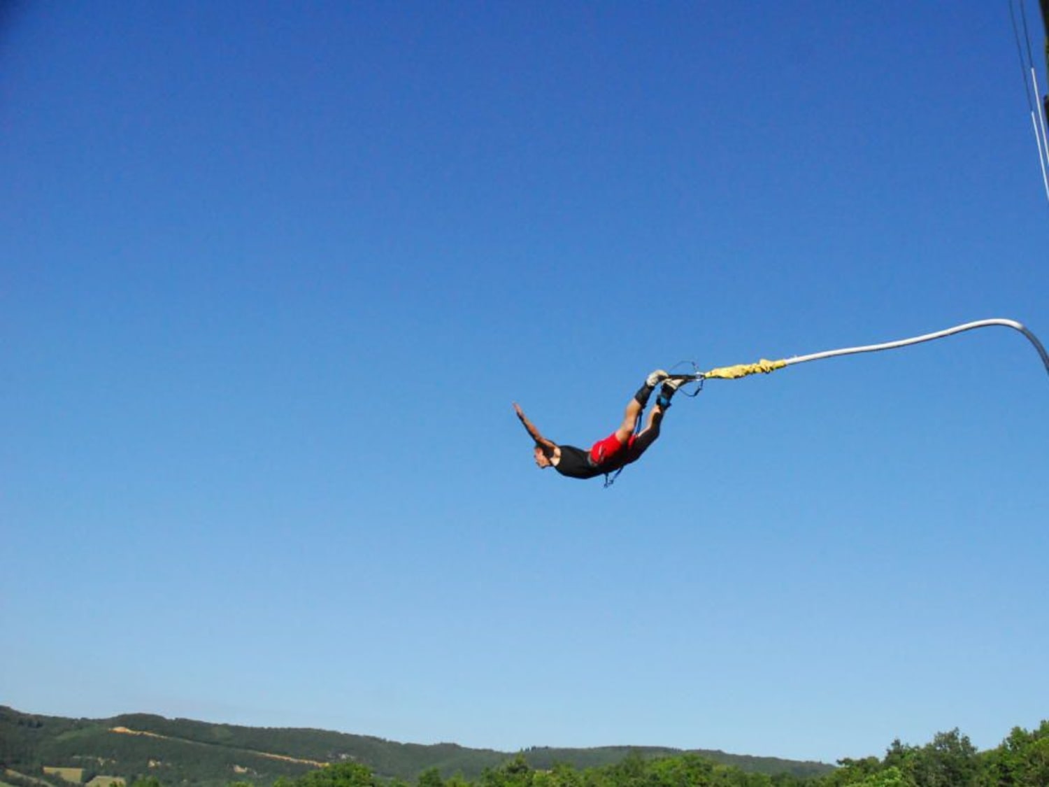 Saut à l’élastique depuis le Viaduc de Culan : Antipodes Sport Nature - Culan