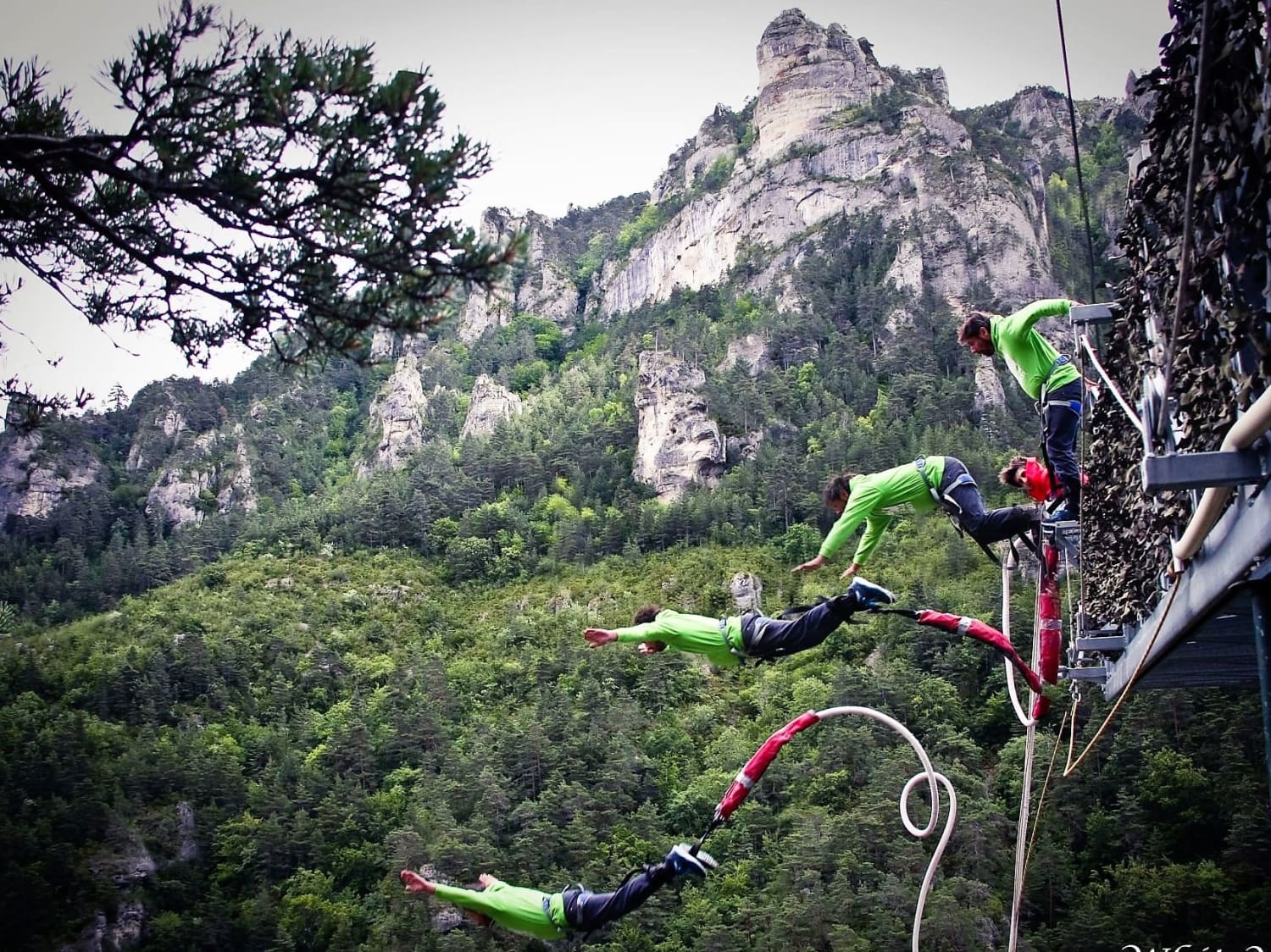 Saut à l’élastique dans les Gorges du Tarn : Le 107 - La Malène