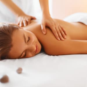 Ateliers créatifs - Explorez l'art de la bougie et du massage - Quiétude  d'un jour