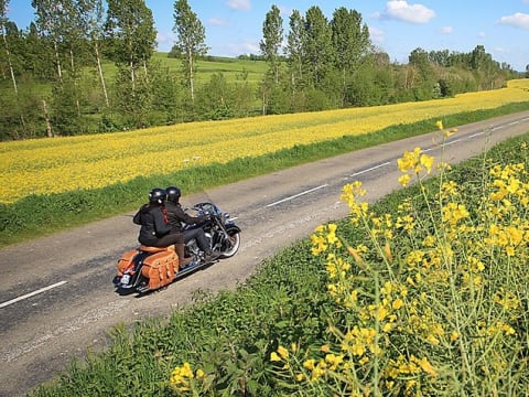 Balade à  moto dans les Yvelines au départ de Paris (75)