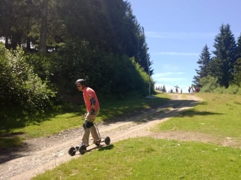 Balade en Skateboard électrique à  Aix-les-Bains (73)