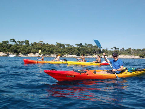 Location de kayak à  Cannes : balade aux à?les de Lérins (06)