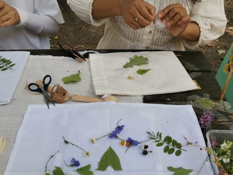 Atelier impression végétale sur tissus à  Toulouse (31)