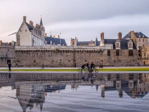 Balade à  vélo à  Nantes (44)